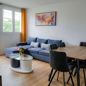  Appartement Meeting House - Spacieux T4 A Saint Cyprien